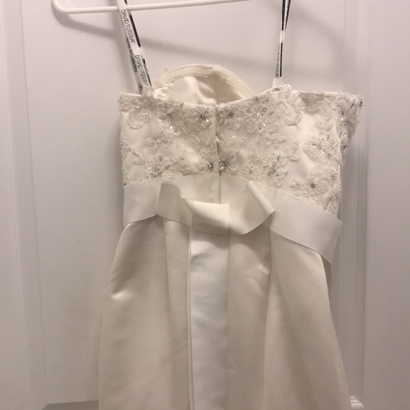 ๐ฃ๐ฃ Price Drop ๐ฃ๐ฃ David Tutera Wedding Gown - Picture 4 of 5